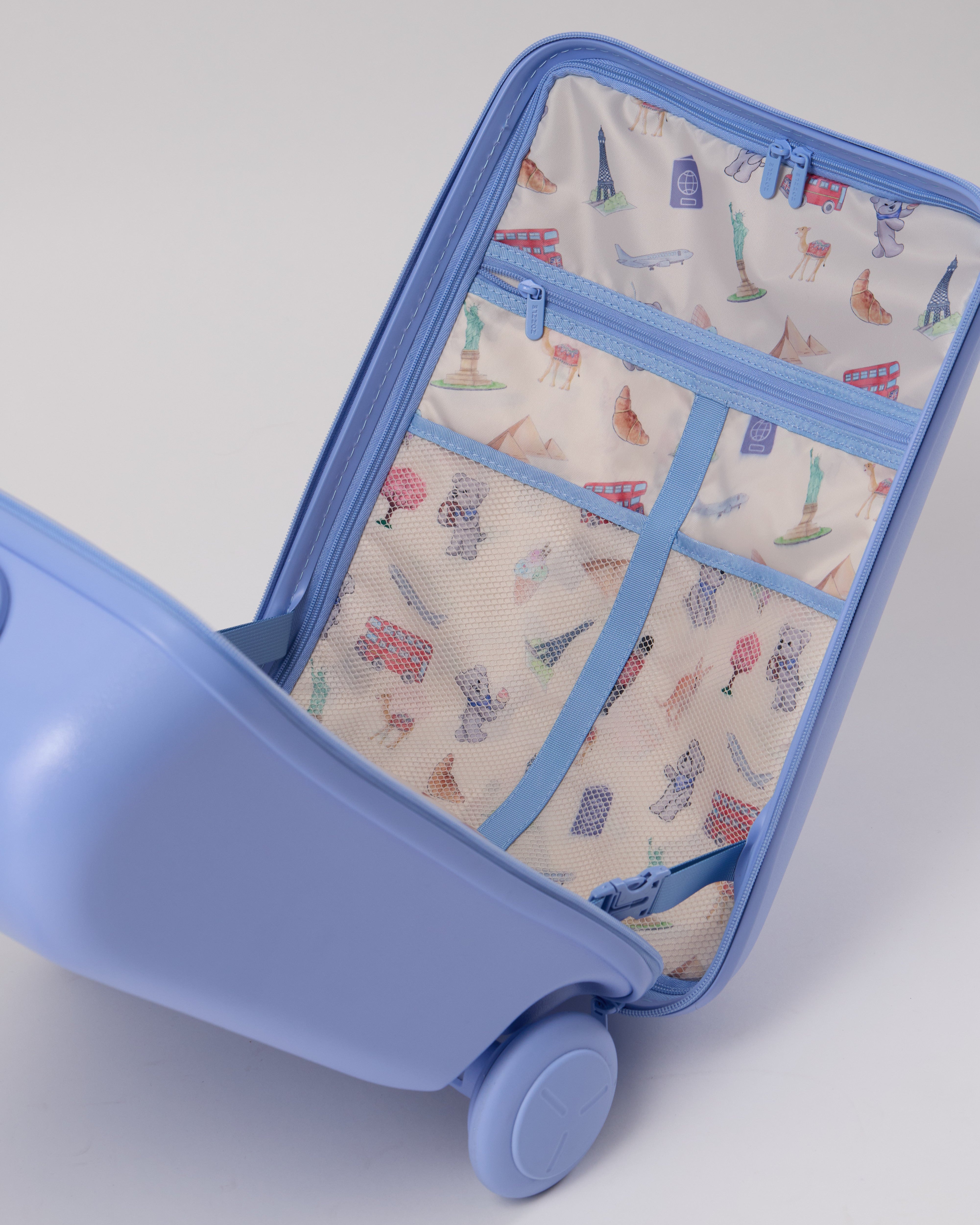 Ride-On-Luggage---Sky-Hop